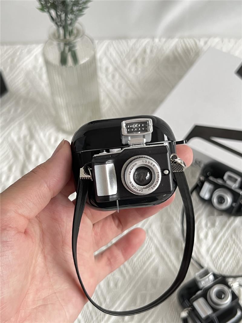 Airpods 2. Nesil Uyumlu Fotoğraf Makinesi Tasarımlı Ses Ve Işık Efektli Airpods Kılıfı Airpods 2. Nesil Uyumlu Fotoğraf Makinesi Tasarımlı Ses Ve Işık Efektli Airpods Kılıfı