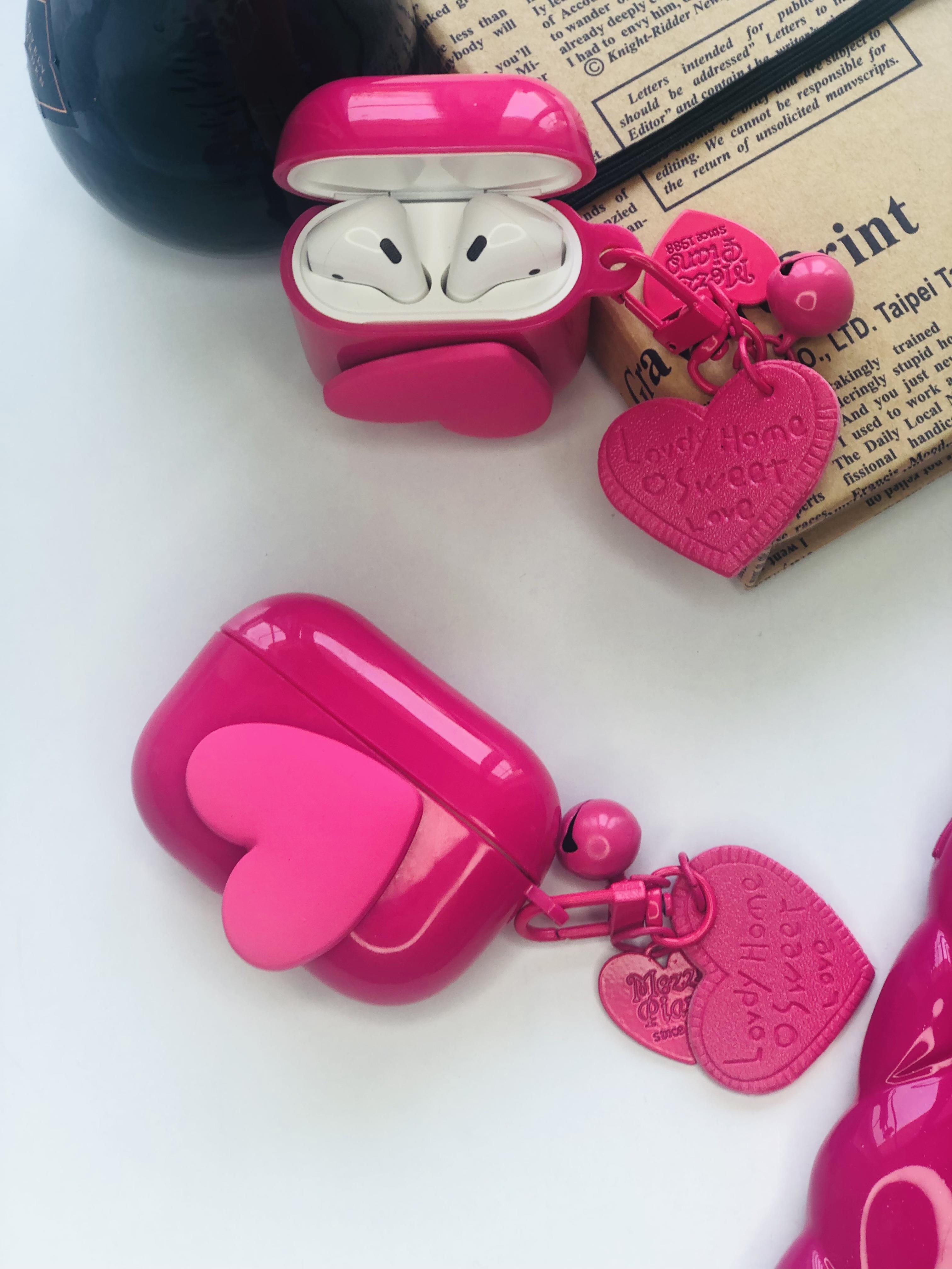 Airpods 3. Nesil Uyumlu Pembe Kalpli Zilli Airpods Kılıfı Airpods 3. Nesil Uyumlu Pembe Kalpli Zilli Airpods Kılıfı