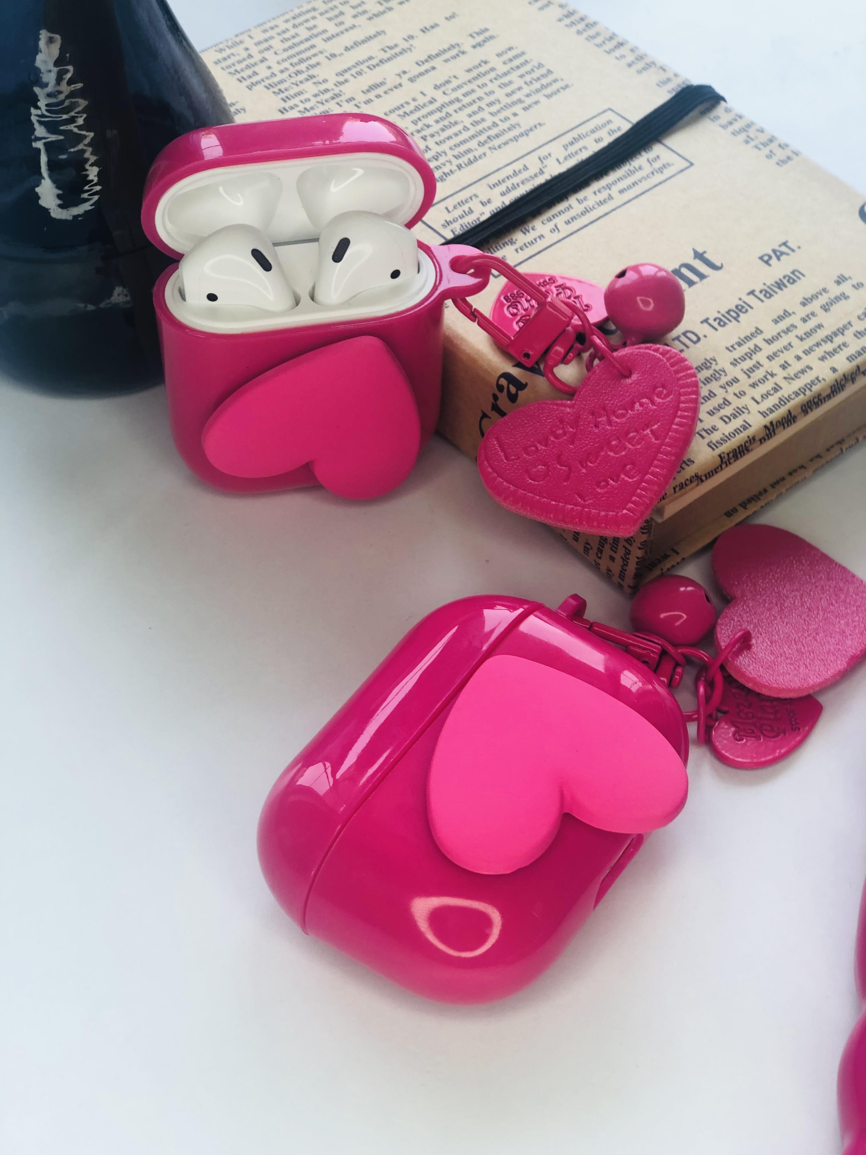 Airpods Pro 1. Nesil Uyumlu Pembe Kalpli Zilli Airpods Kılıfı Airpods Pro 1. Nesil Uyumlu Pembe Kalpli Zilli Airpods Kılıfı