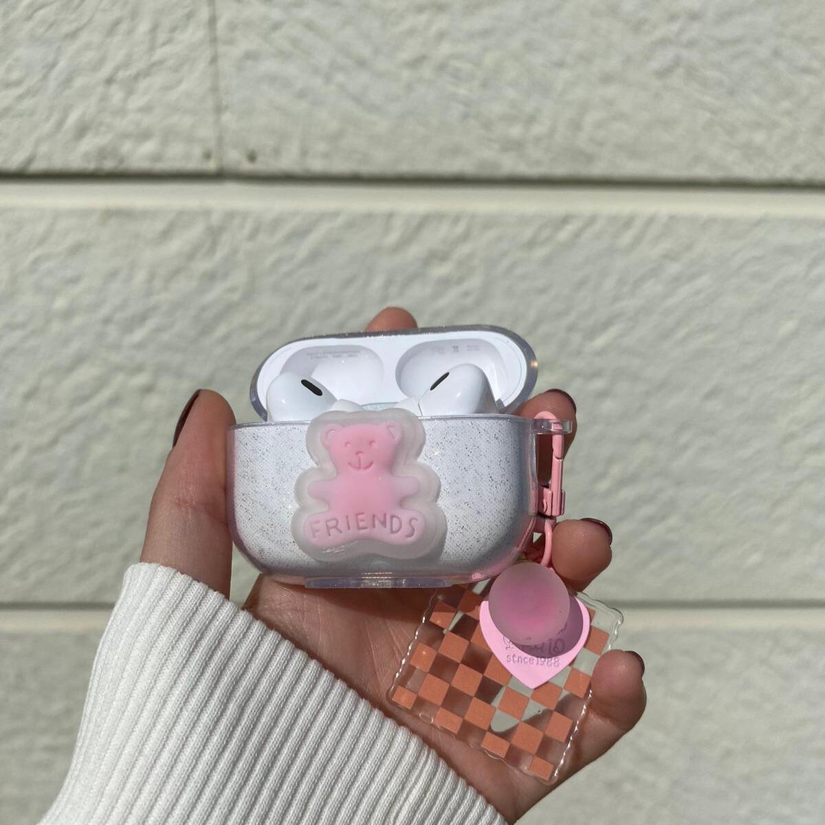 Airpods Pro 2. Nesil Uyumlu Sevimli Ayıcık Friends Airpods Kılıfı Airpods Pro 2. Nesil Uyumlu Sevimli Ayıcık Friends Airpods Kılıfı