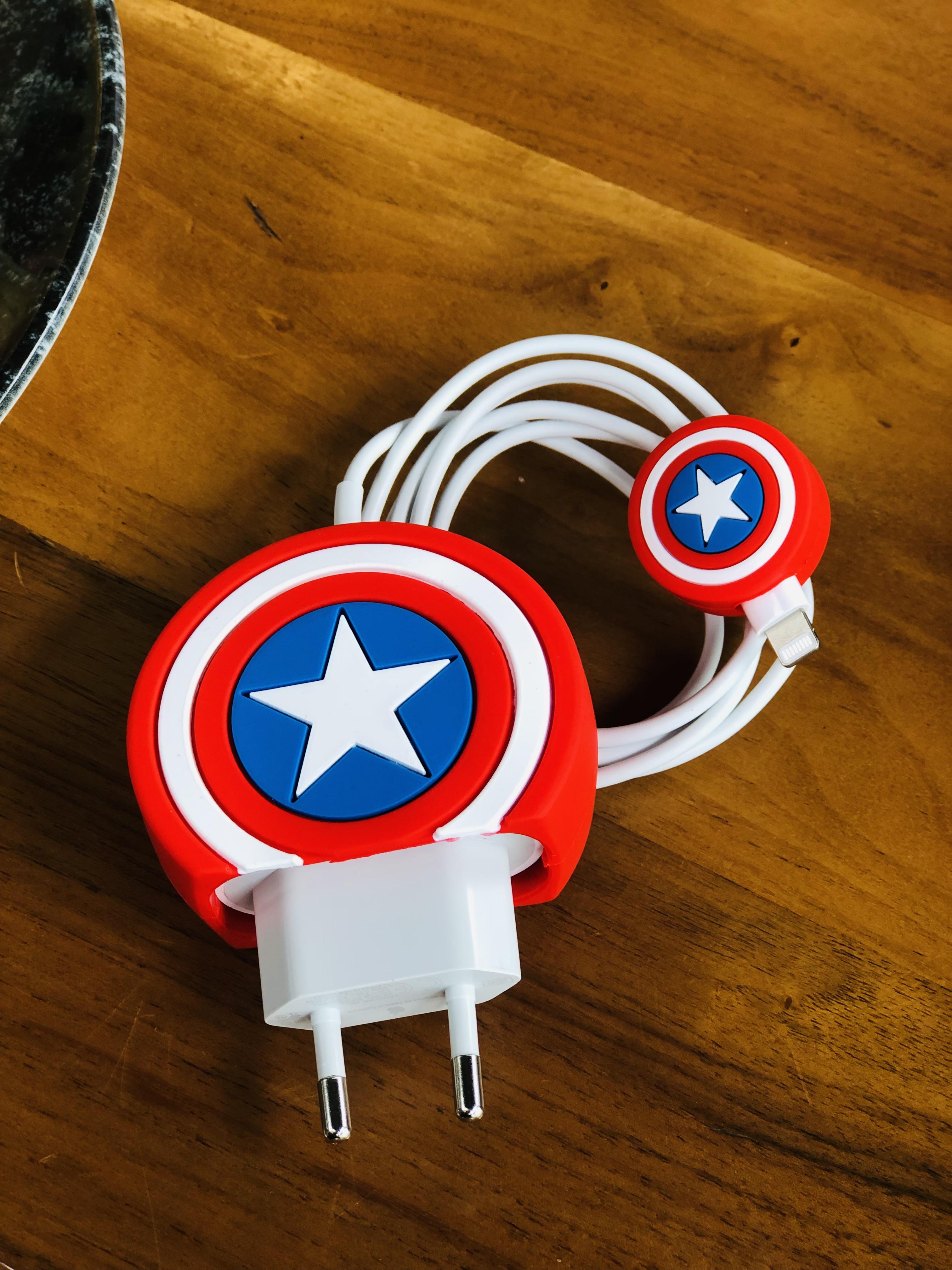 Apple 20 W Adaptör Uyumlu Kaptan Amerika Kablo Koruyucu Set Apple 20 W Adaptör Uyumlu Kaptan Amerika Kablo Koruyucu Set