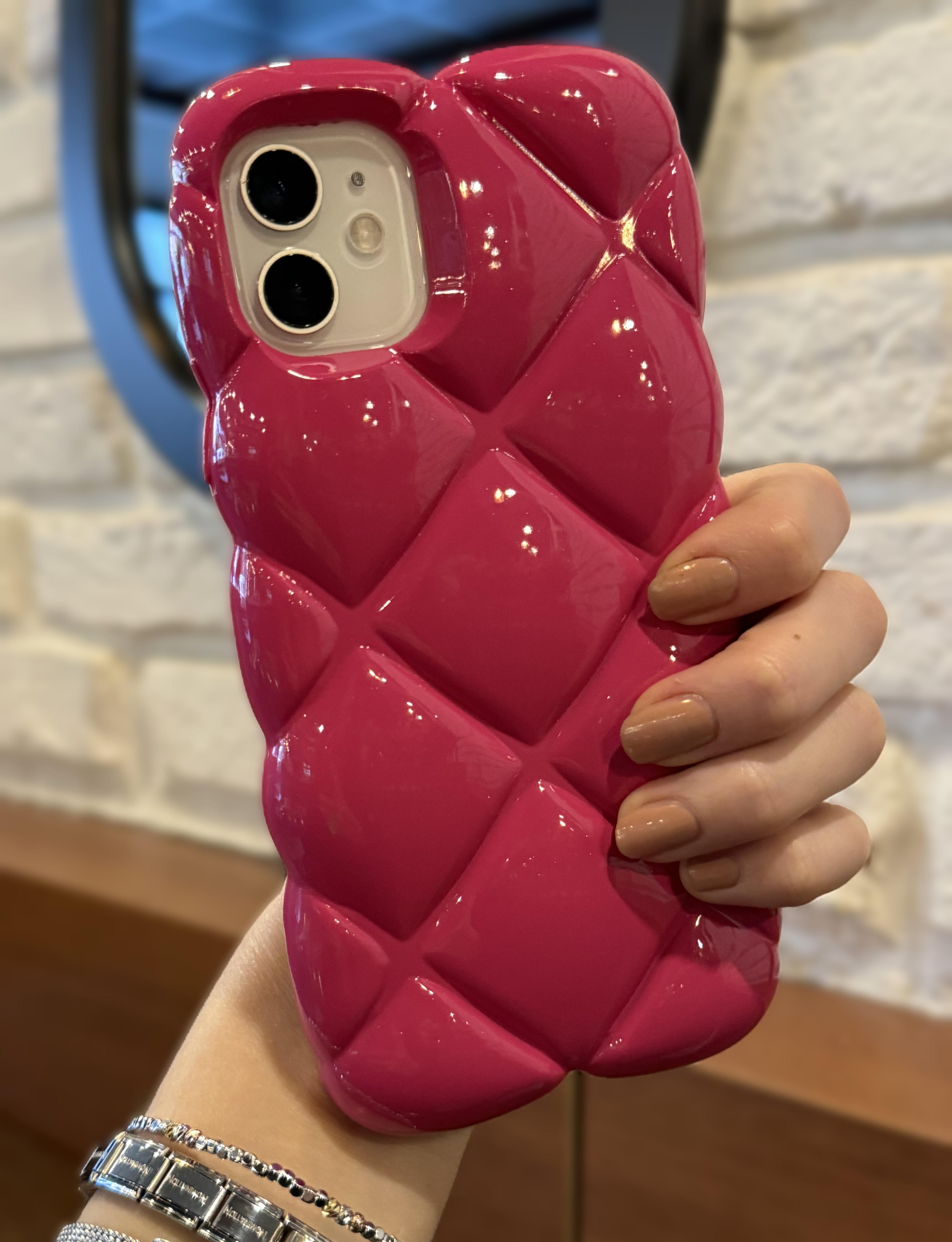 iPhone 11 Uyumlu Pembe Baklava Dilimli Puf Kılıf iPhone 11 Uyumlu Pembe Baklava Dilimli Puf Kılıf