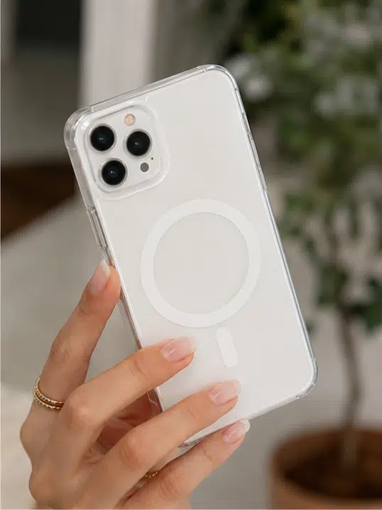 iPhone 11 Pro Uyumlu Şeffaf Sararmaz Sert İnce Magsafeli London Kapak