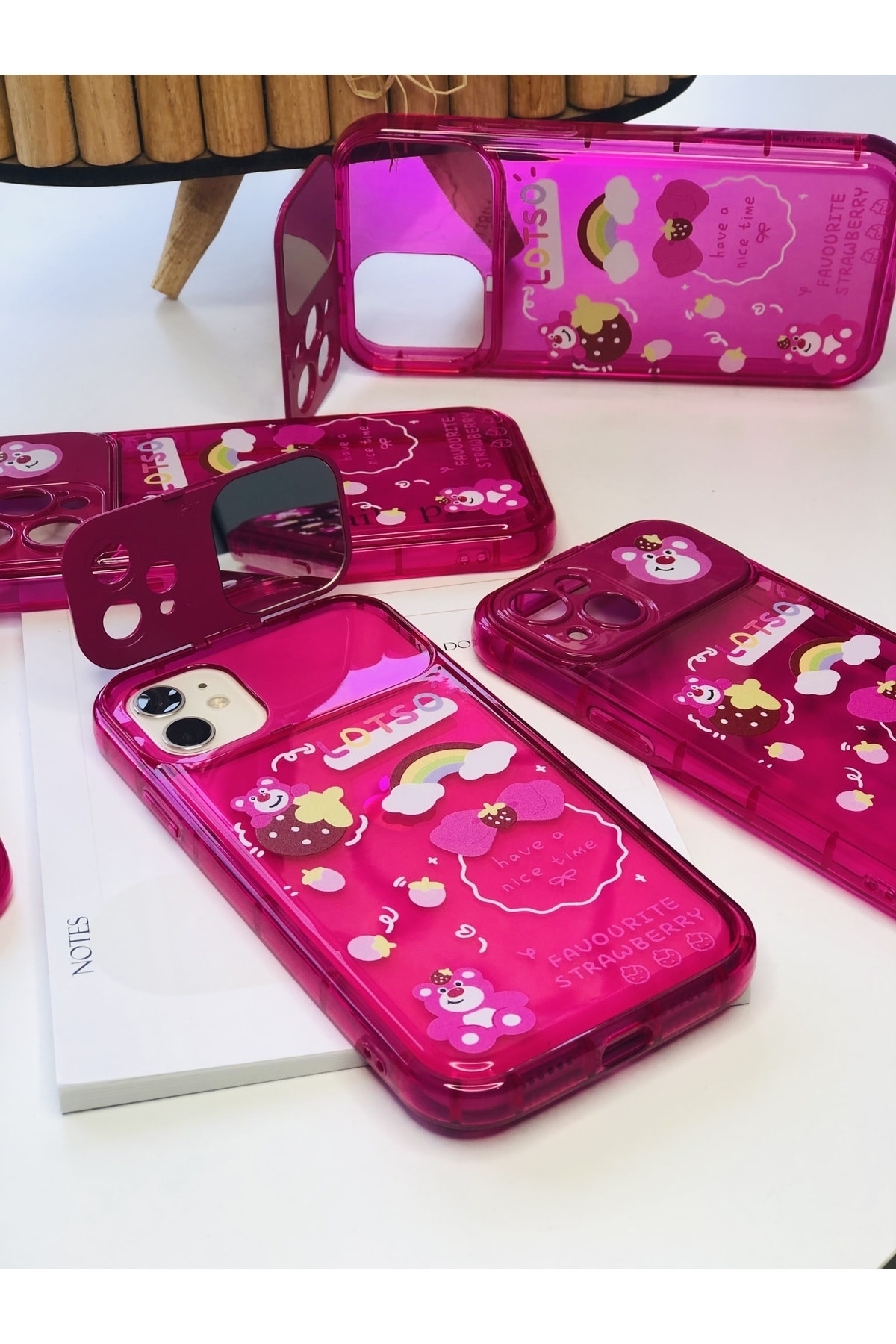 iPhone 12 ProMax Çilek Ve Ayıcık Lotto Pembe Ayna Kapak Case Uyumlu iPhone 12 ProMax Çilek Ve Ayıcık Lotto Pembe Ayna Kapak Case Uyumlu
