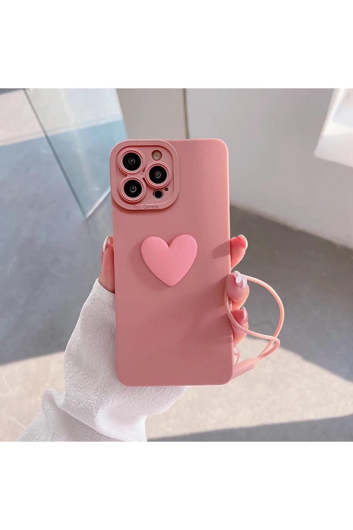 iPhone 13 Pro Uyumlu Pembe Kalpli Bilek Askılı Silikon Kılıf iPhone 13 Pro Uyumlu Pembe Kalpli Bilek Askılı Silikon Kılıf