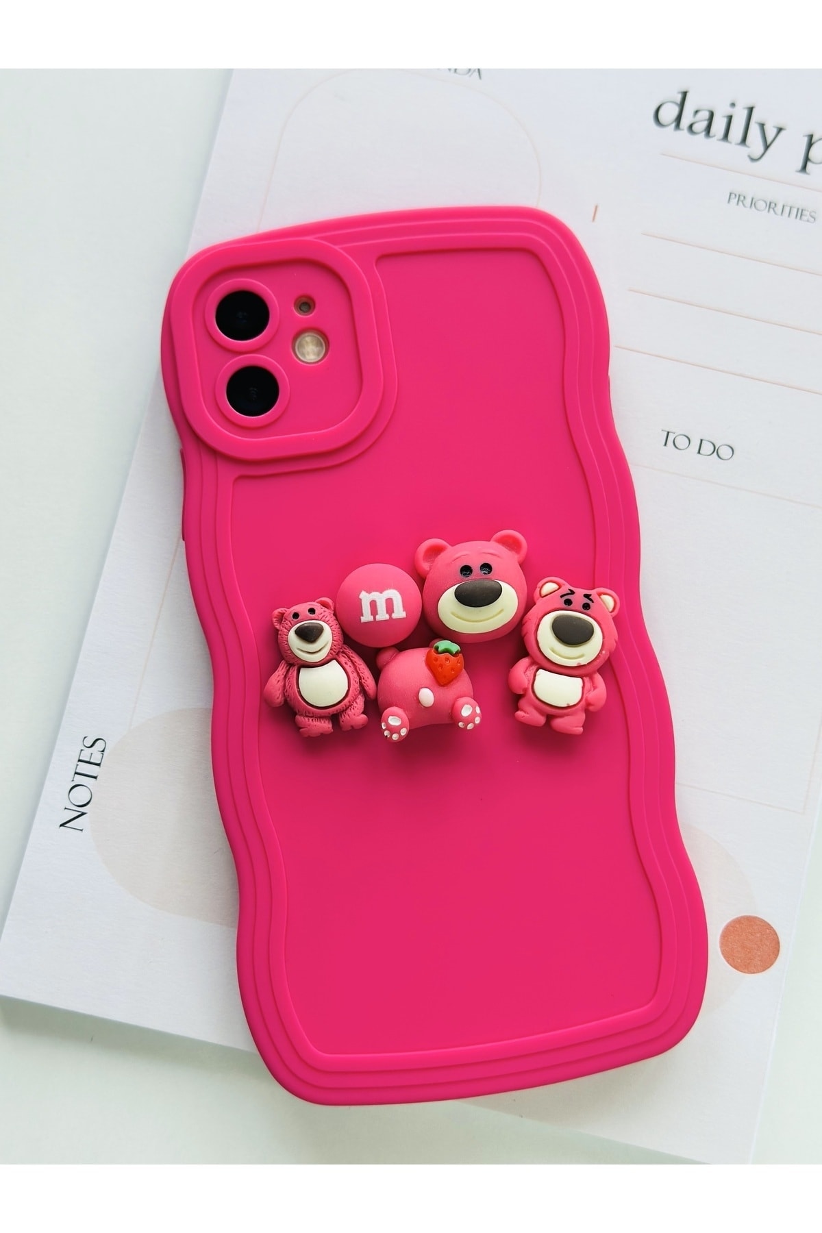 iPhone 13 ProMax Uyumlu Pembe Ayıcık Figürlü Kılıf iPhone 13 ProMax Uyumlu Pembe Ayıcık Figürlü Kılıf