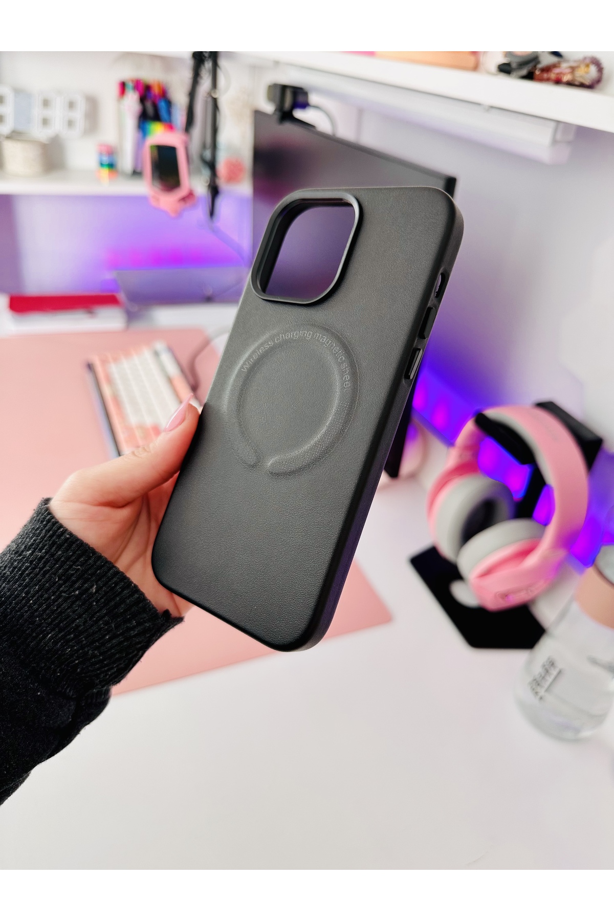 iPhone 13 Promax Uyumlu Premium Siyah Renk Deri Kılıf iPhone 13 Promax Uyumlu Premium Siyah Renk Deri Kılıf