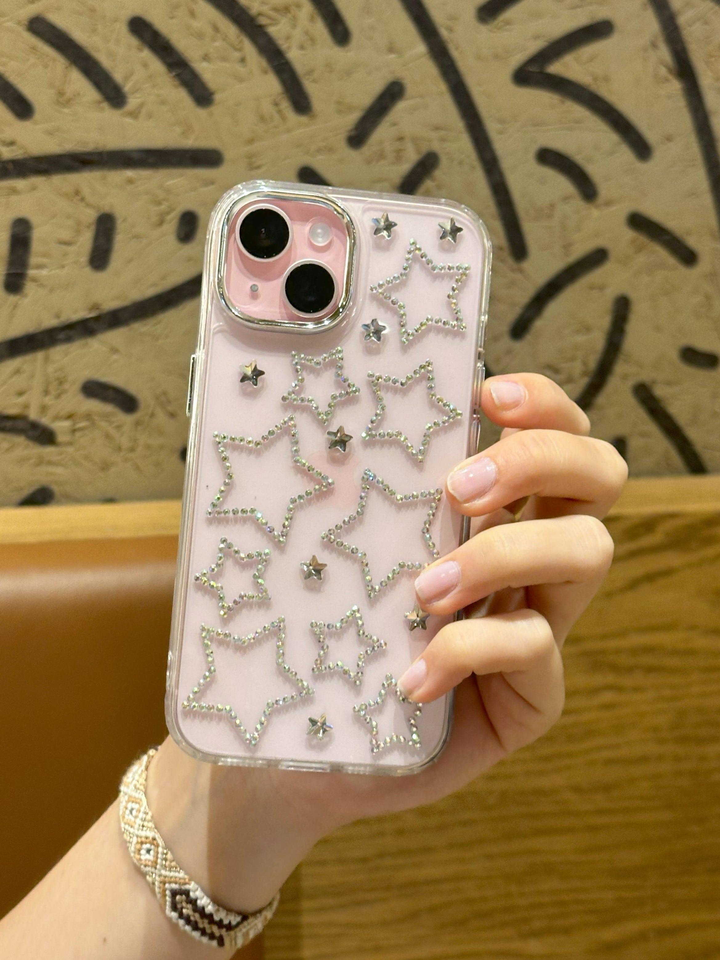 iPhone 13 Uyumlu Hologram Yıldızlı Şeffaf Kılıf iPhone 13 Uyumlu Hologram Yıldızlı Şeffaf Kılıf