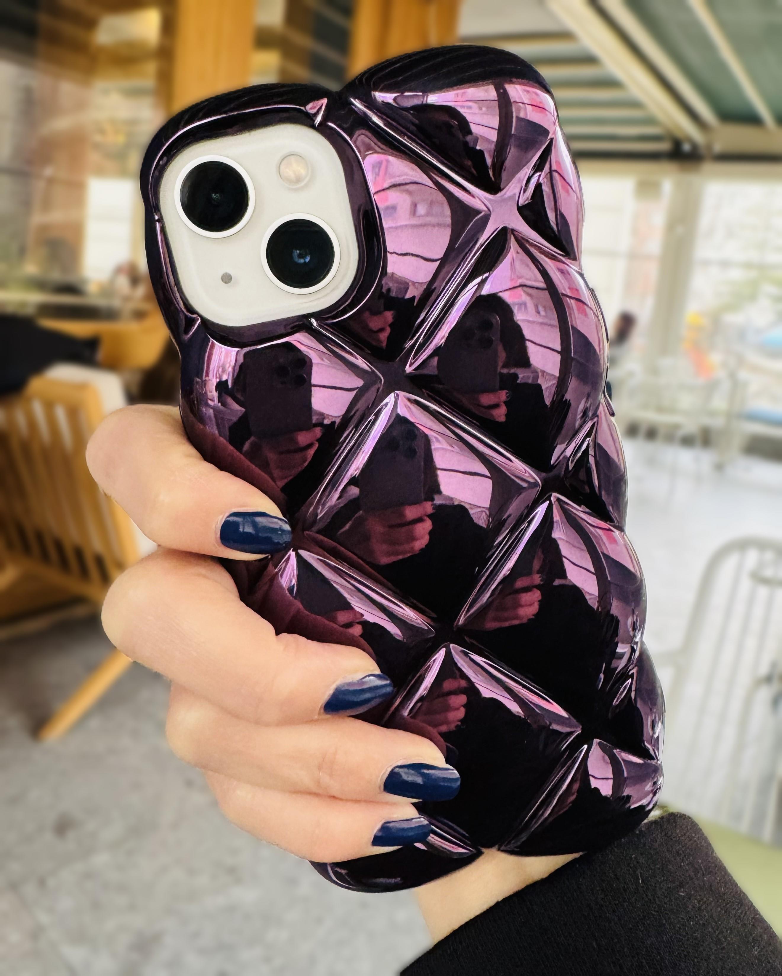 iPhone 13 Uyumlu Mor Baklava Dilimli Puf Kılıf iPhone 13 Uyumlu Mor Baklava Dilimli Puf Kılıf