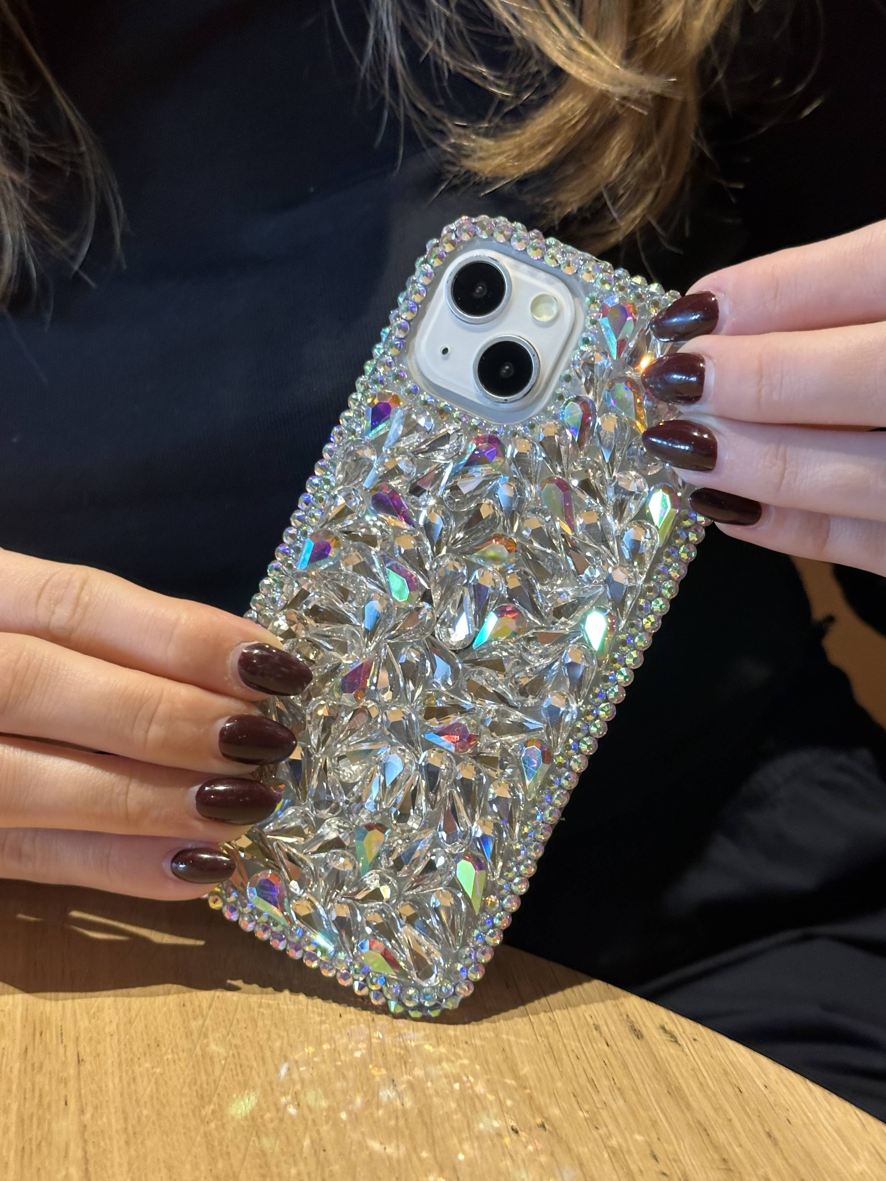 iPhone 14 Plus Ve 15 Plus Uyumlu Lüks Hologram Kristal Taşlı Kılıf iPhone 14 Plus Ve 15 Plus Uyumlu Lüks Hologram Kristal Taşlı Kılıf