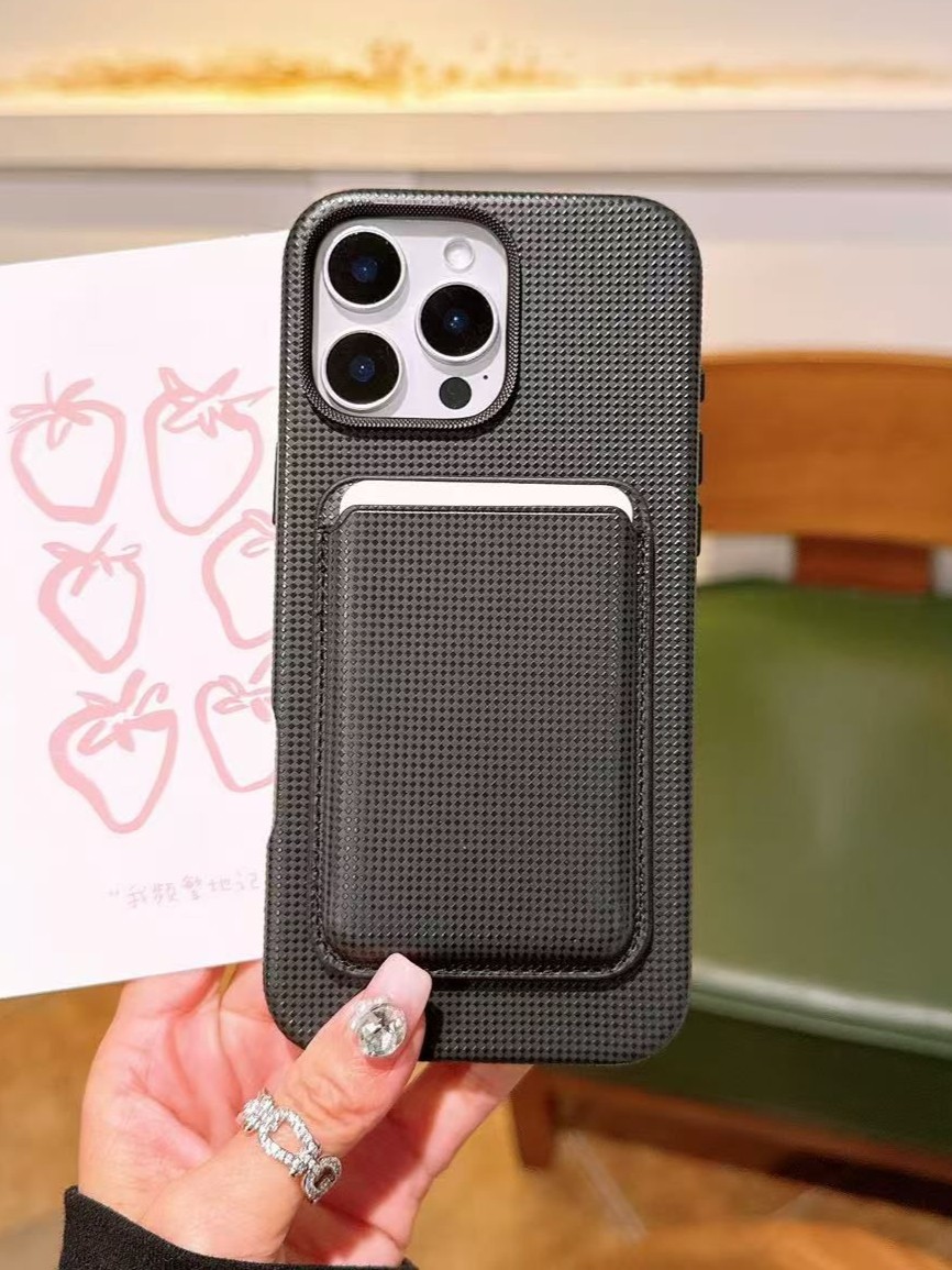 iPhone 14 Pro Max Uyumlu Lüks Desenli Siyah Deri Cüzdanlı MagSafe Özellikli Kılıf iPhone 14 Pro Max Uyumlu Lüks Desenli Siyah Deri Cüzdanlı MagSafe Özellikli Kılıf