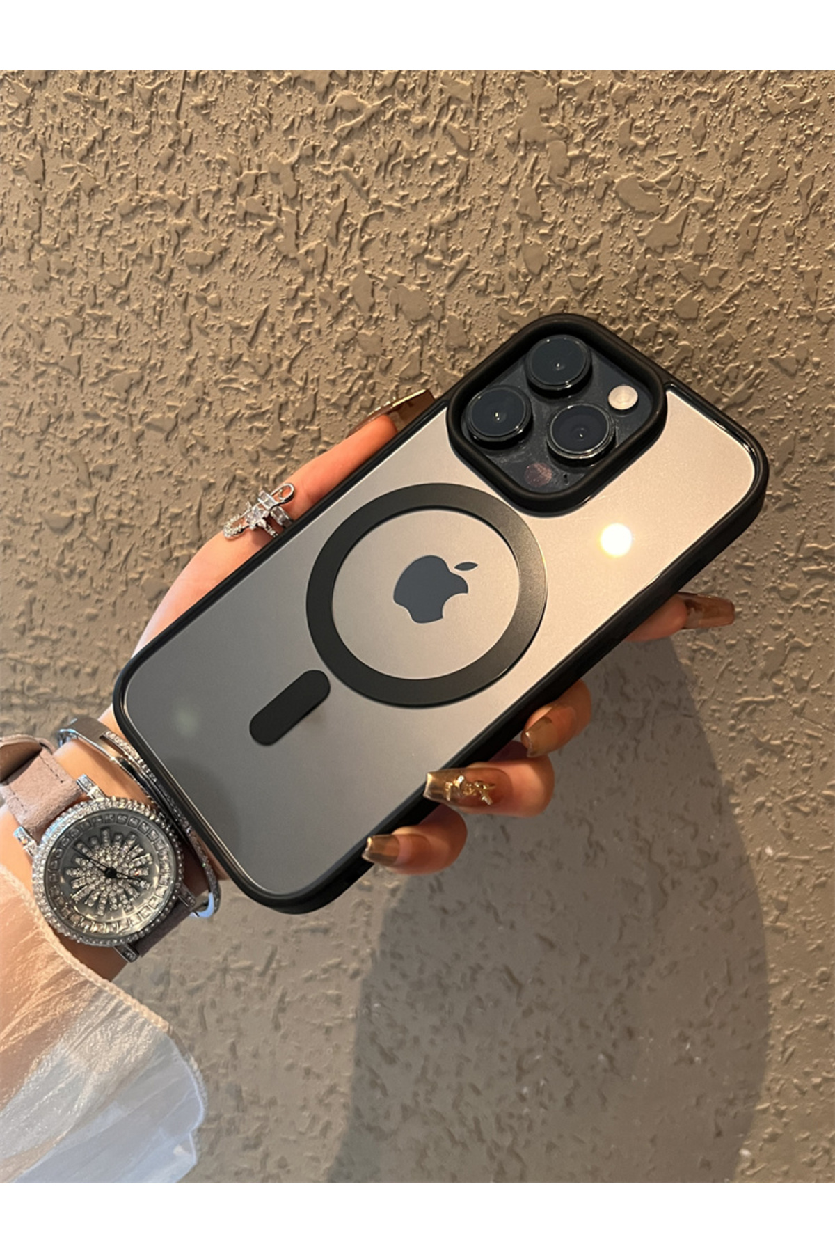 iPhone 14 Pro Uyumlu Sararmaz Şeffaf Kapak Mika Siyah Magsafe Kılıf iPhone 14 Pro Uyumlu Sararmaz Şeffaf Kapak Mika Siyah Magsafe Kılıf