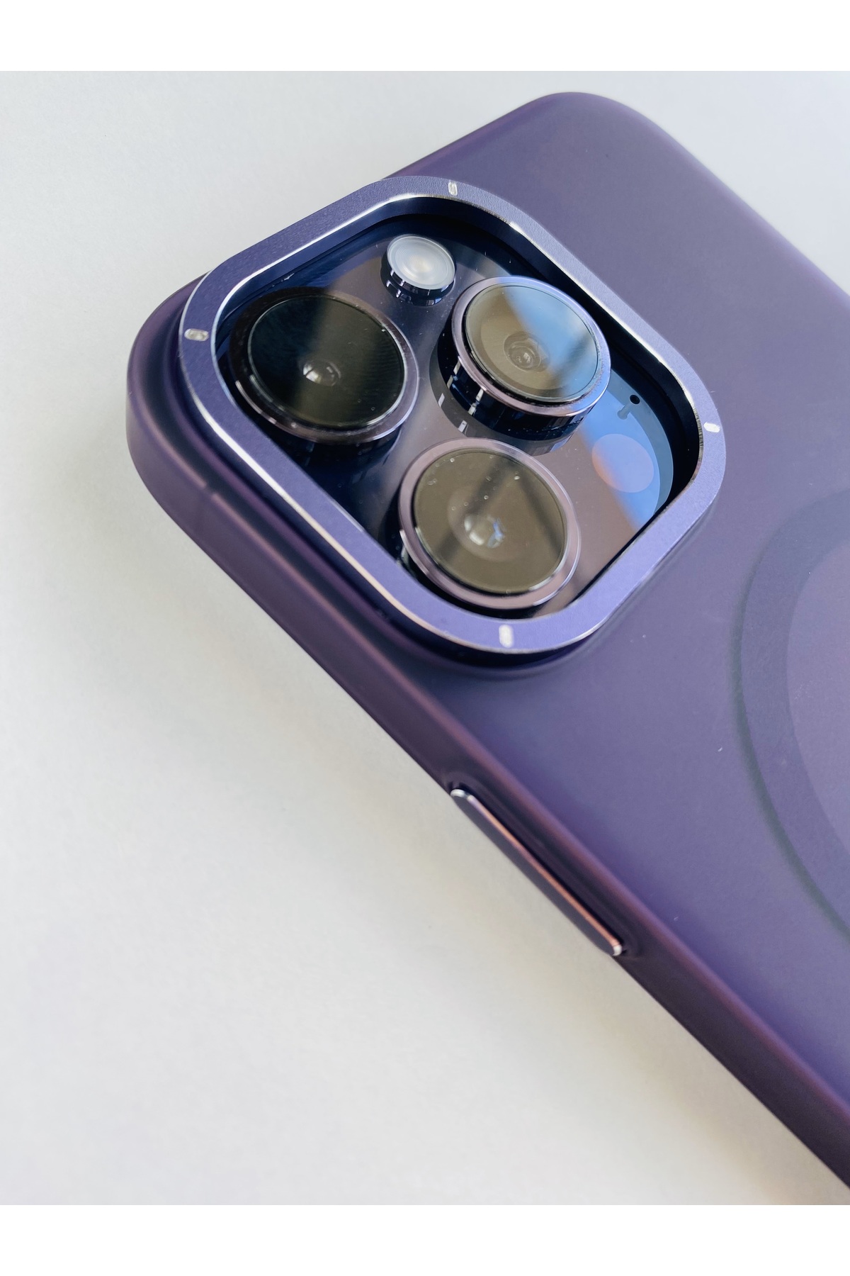 iPhone 14 Promax Uyumlu Mat Derin Mor Magsafe Kapak iPhone 14 Promax Uyumlu Mat Derin Mor Magsafe Kapak