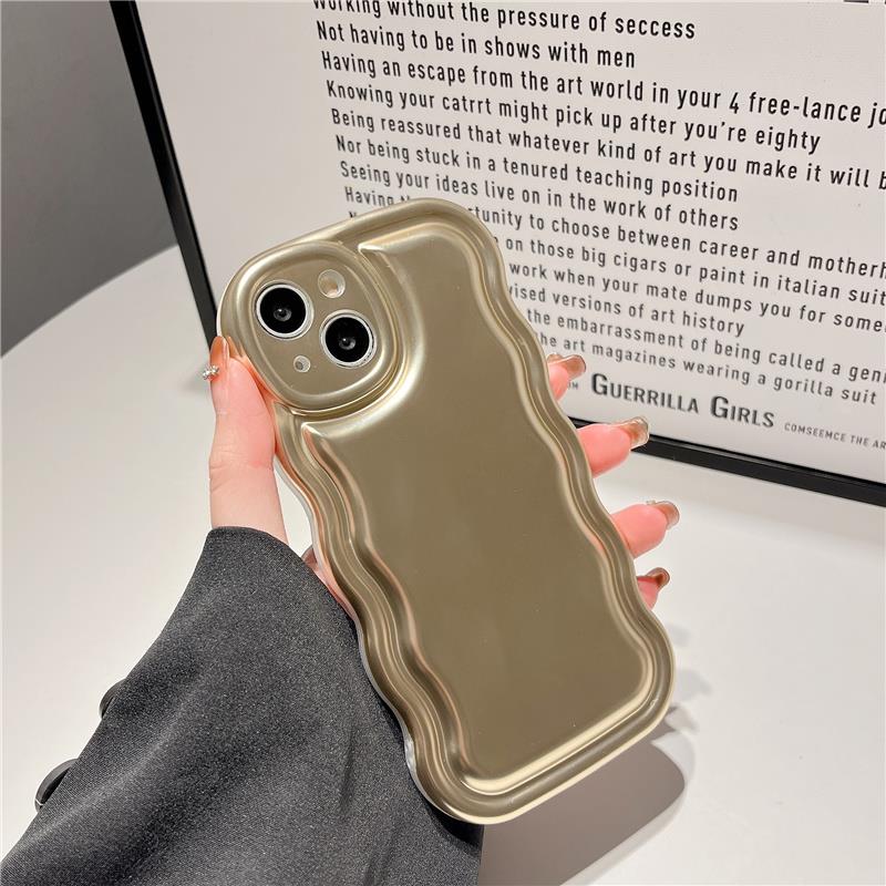 iPhone 14 uyumlu Puf Case Gold iPhone 14 uyumlu Puf Case Gold