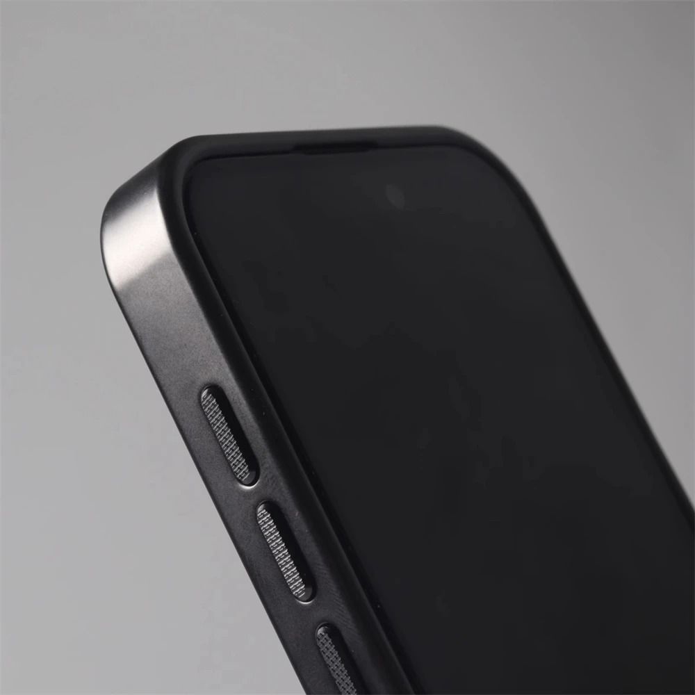 iPhone 15 Pro Max Uyumlu Titanyum Siyah Karbon Fiber MagSafe Özellikli Kılıf iPhone 15 Pro Max Uyumlu Titanyum Siyah Karbon Fiber MagSafe Özellikli Kılıf