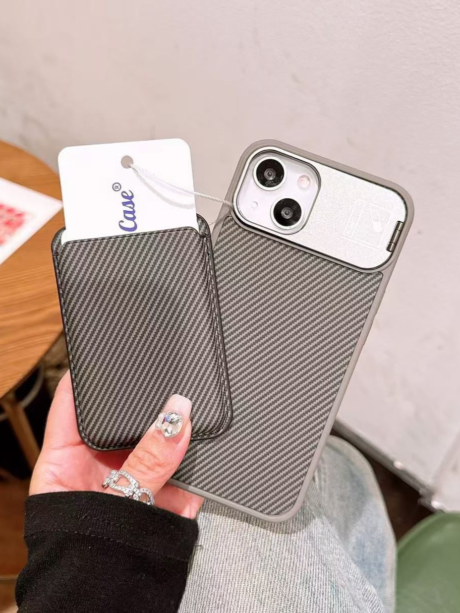 iPhone 15 Uyumlu Kamera Çerçeve Standlı Gri Karbon Deri Cüzdanlı Kılıf iPhone 15 Uyumlu Kamera Çerçeve Standlı Gri Karbon Deri Cüzdanlı Kılıf