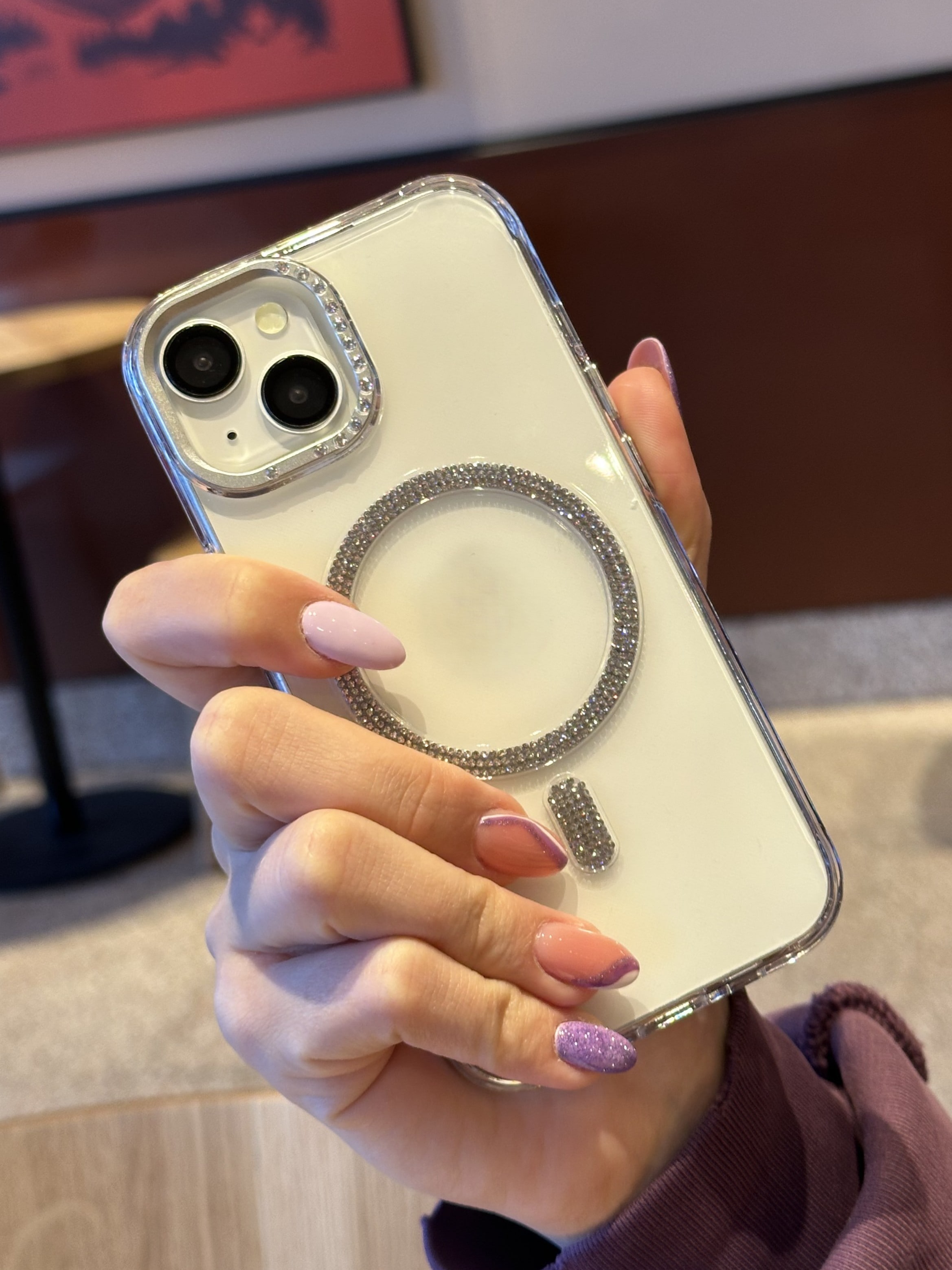 iPhone 15 Uyumlu Sararmaz Sert Mika MagSafe Pırlanta Taşlı Şeffaf Kılıf iPhone 15 Uyumlu Sararmaz Sert Mika MagSafe Pırlanta Taşlı Şeffaf Kılıf